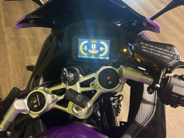 Pinganda Yun SPORT MOTORFIETS R1 ZR 12000 WATT Purple / Black 2025 - Afbeelding 8